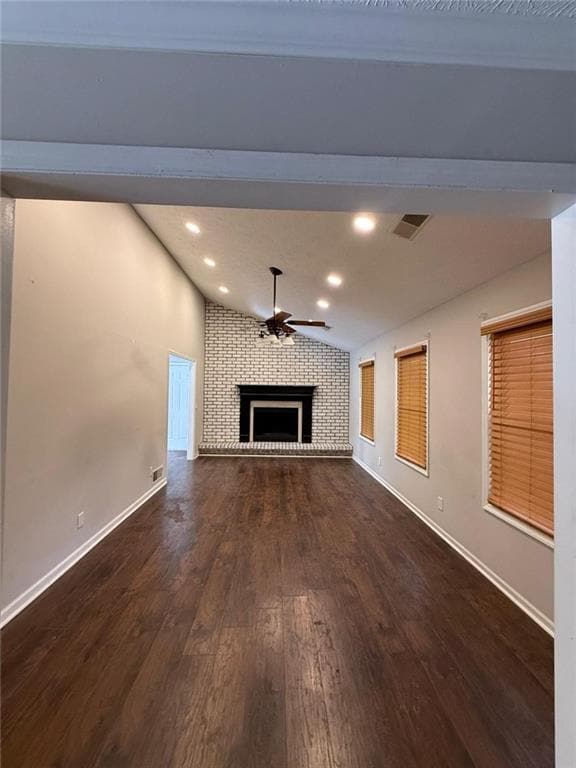 Building Photo - 180 Farm Ln