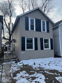 Building Photo - 619 3rd St