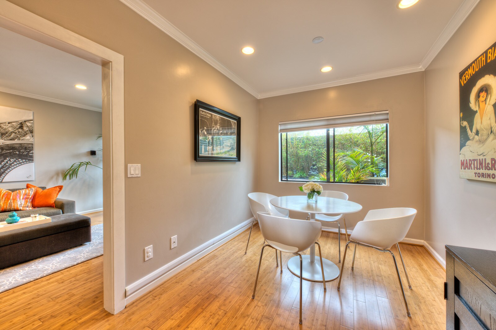 Building Photo - 2663 Centinela Ave