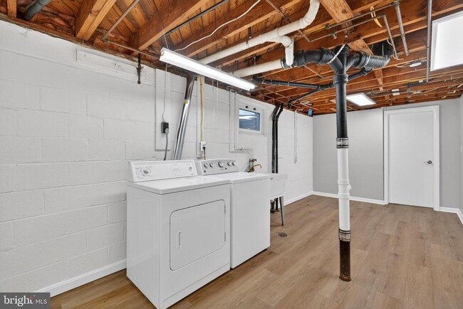 Building Photo - 4625 Strathblane Pl