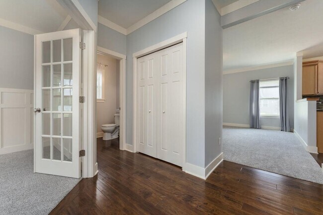 Building Photo - 4 Bedroom Home in Applegate Trails