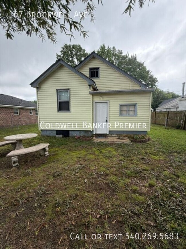 Building Photo - 167 Brockwell Ave