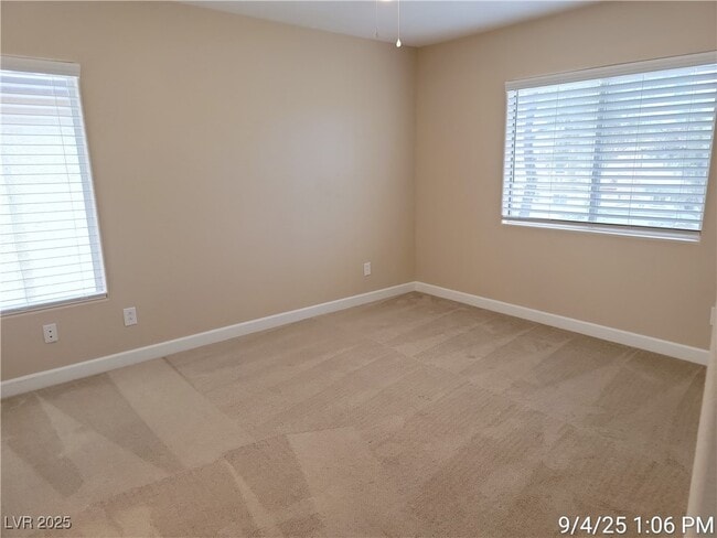 Building Photo - 856 Blushing Rose Pl