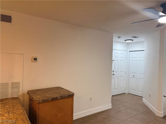 Building Photo - 12750 Equestrian Cir