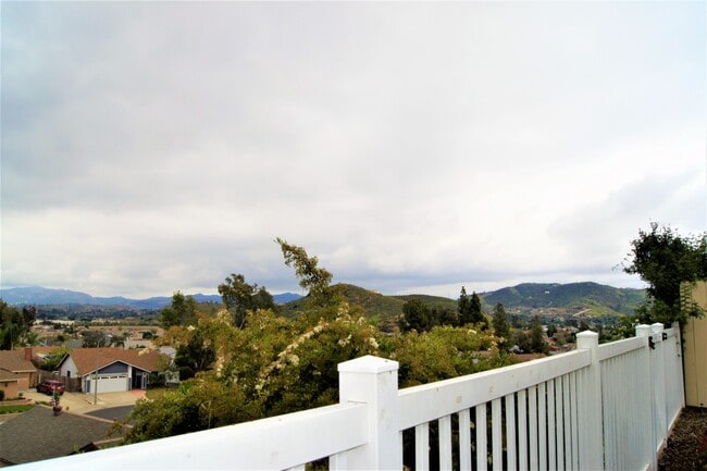 Building Photo - 10756 Sayers Ct