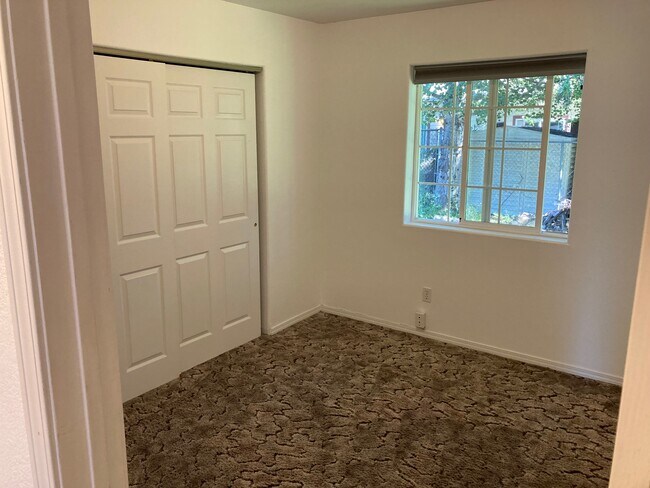 Bedroom 2 - 1821 Spruce St