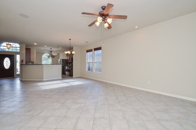 Building Photo - 20127 Jasper Oaks Dr