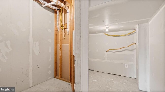 Building Photo - 21753 Ladyslipper Sq
