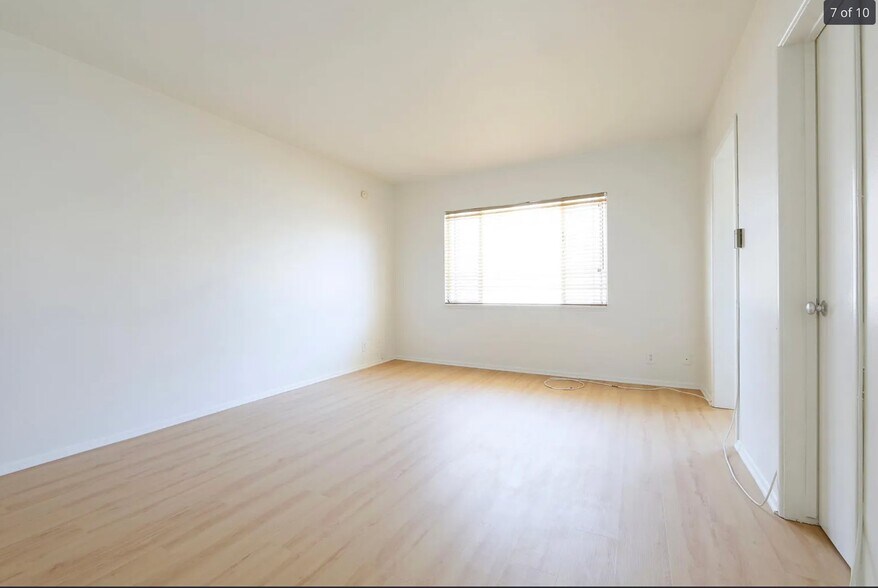 Building Photo - 1243 Federal Ave