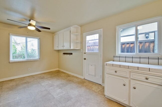 Building Photo - Wow! What a Great Home! Available Soon!