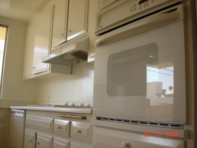 Building Photo - 918 3rd St