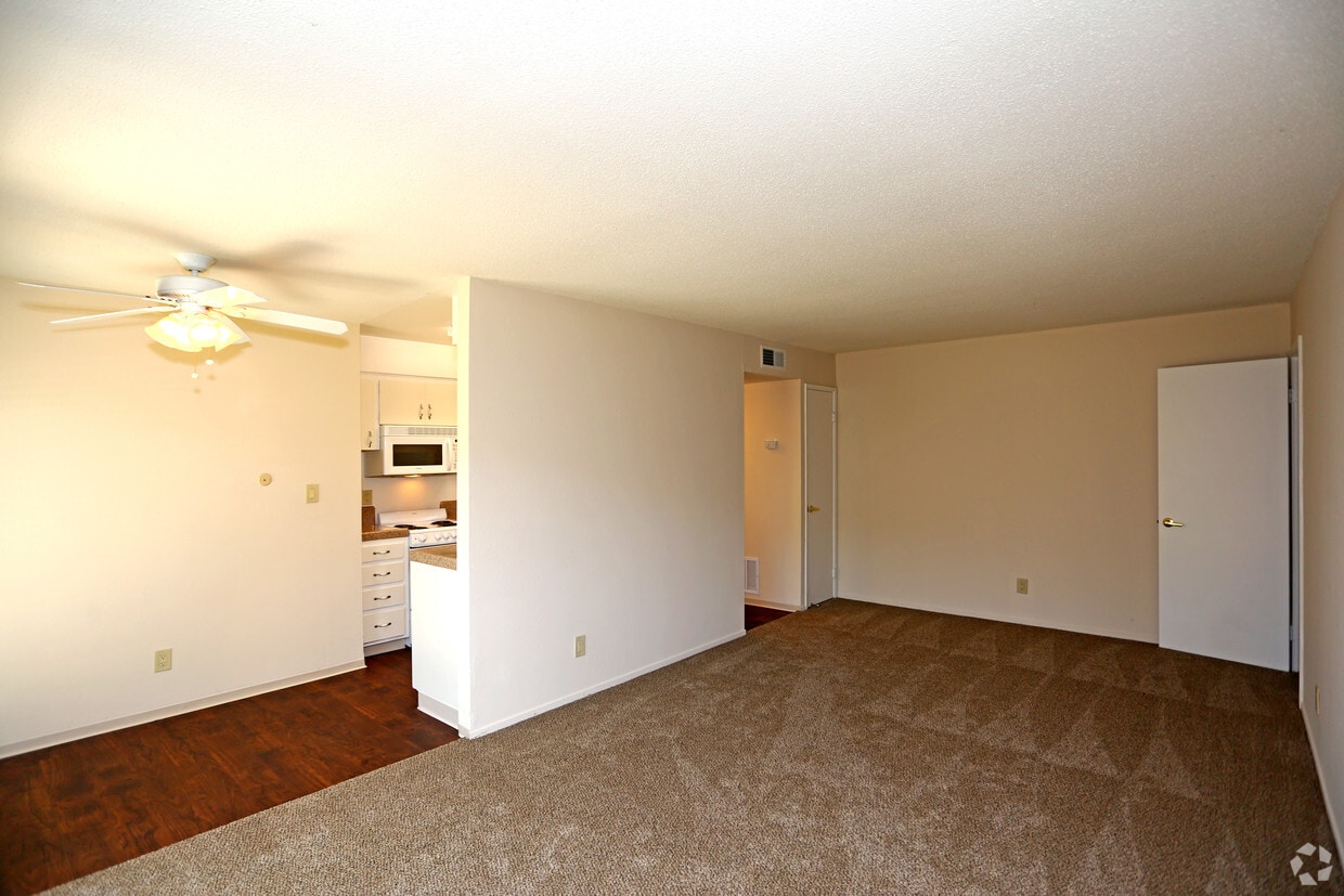 Mallard Creek Apartments Sacramento