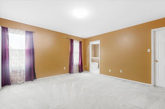 Building Photo - 208 Kylewood Ct