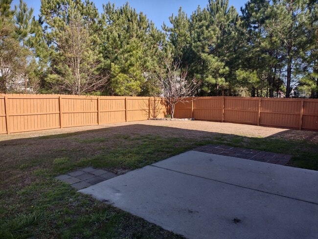 Building Photo - Start 2026 with this HOME!!!