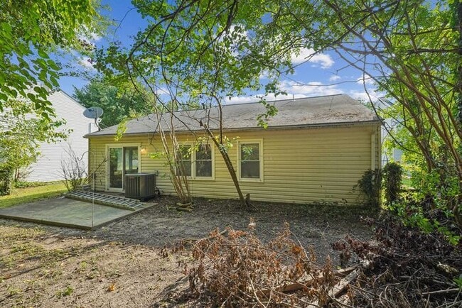 Building Photo - 2317 Valery Ct