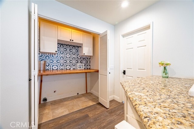 Building Photo - 12 Nantucket Ln