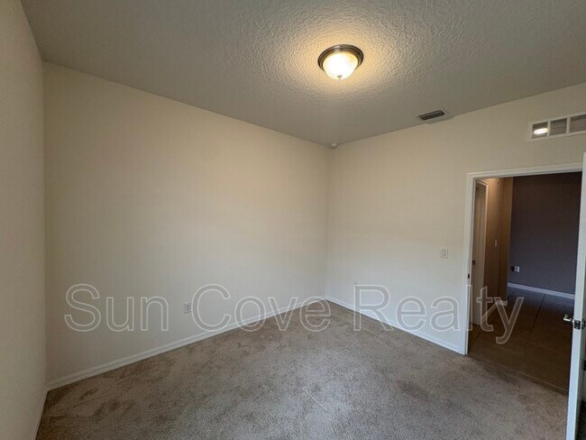 Building Photo - 31818 Tansy Bnd