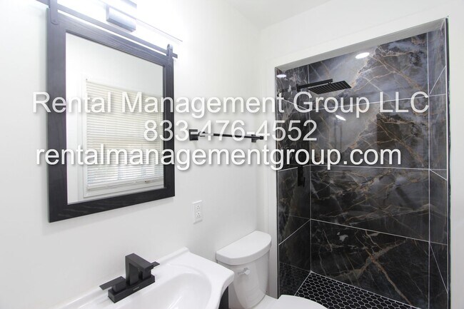 Building Photo - Awesome Remodel on this 3 Bedroom 2 Bath Home!  Better Hurry To See This One!!