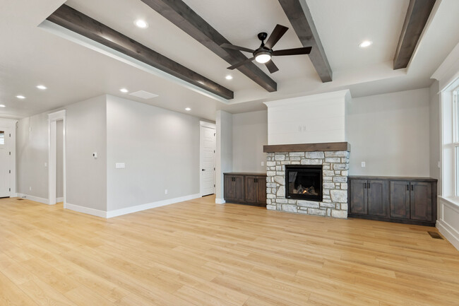 Building Photo - 4695 S Abbot Way