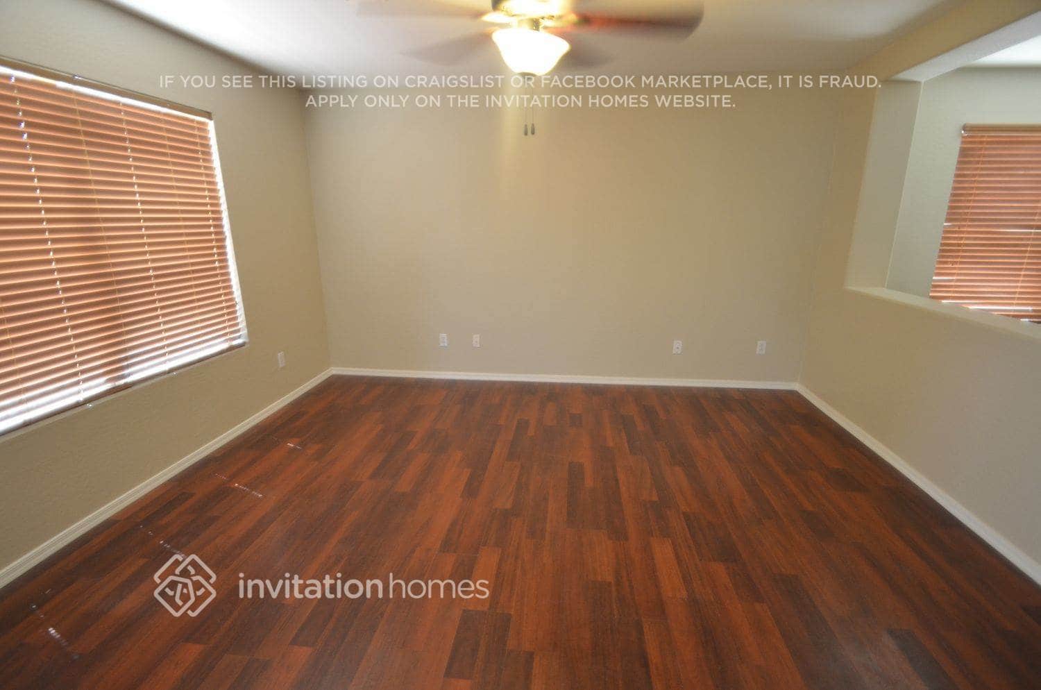 Building Photo - 2909 S 95th Ln