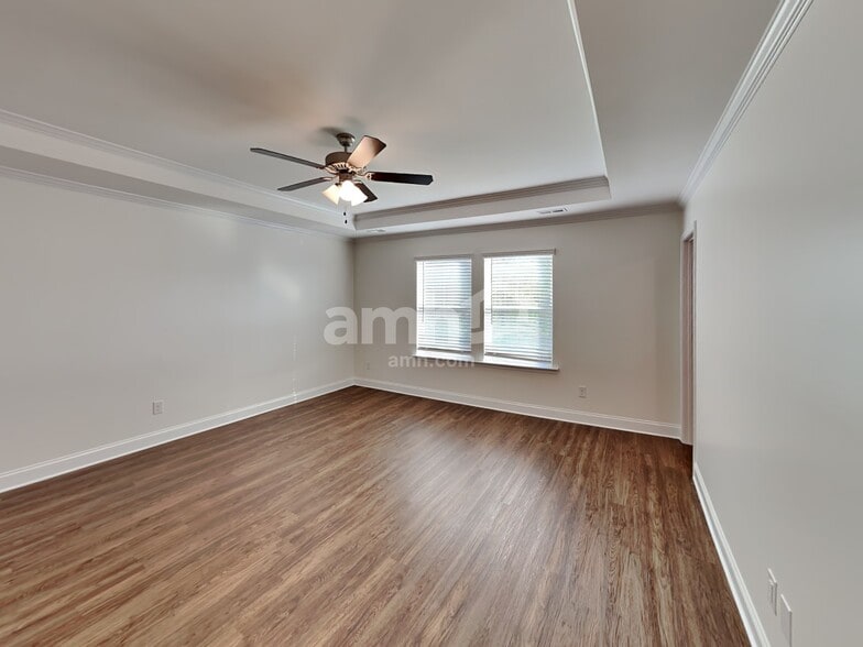 Building Photo - 4901 Wilcrest Ct
