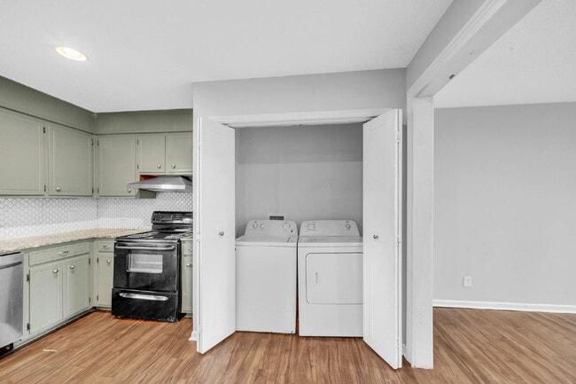 Building Photo - Charming 2-Bedroom Retreat in Spartanburg'...