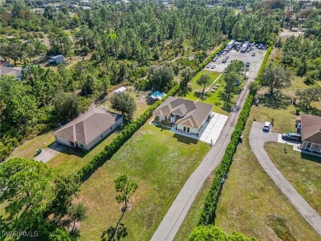 Building Photo - 2406 37th Ave NE