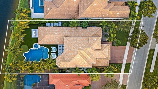Building Photo - 179 Carmela Ct