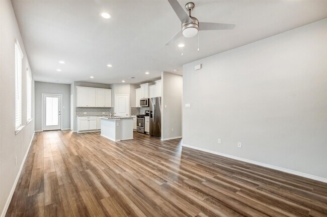 Building Photo - 9304 Colonial Bent Pl
