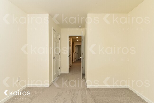 Building Photo - 149 Dudley Way