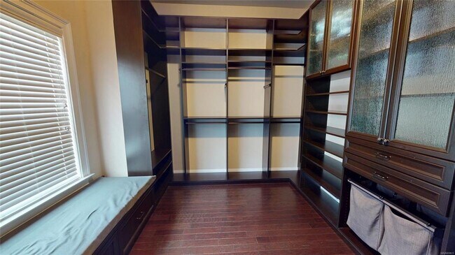 Building Photo - 170 S Charleson Crossing