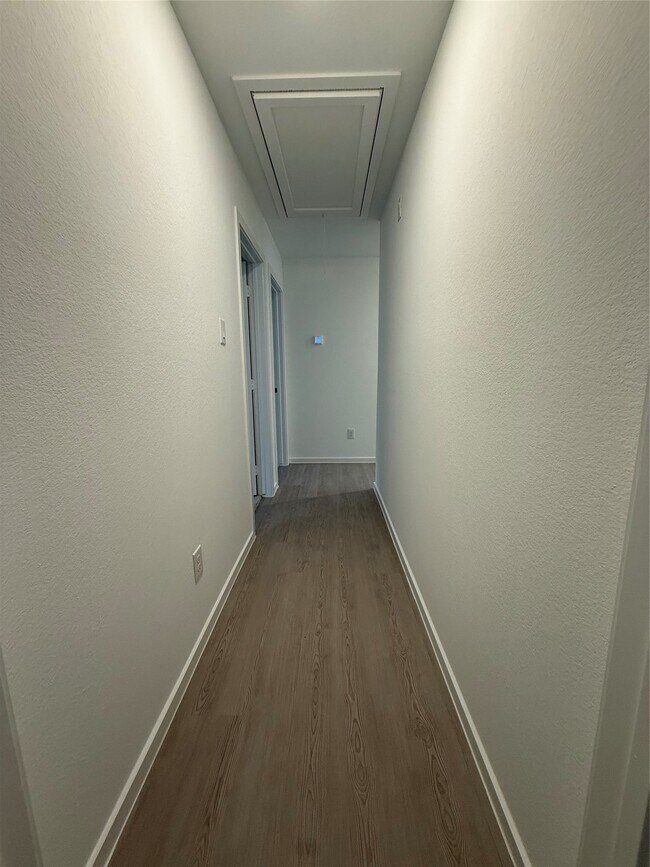 Building Photo - 18753 Loom dr