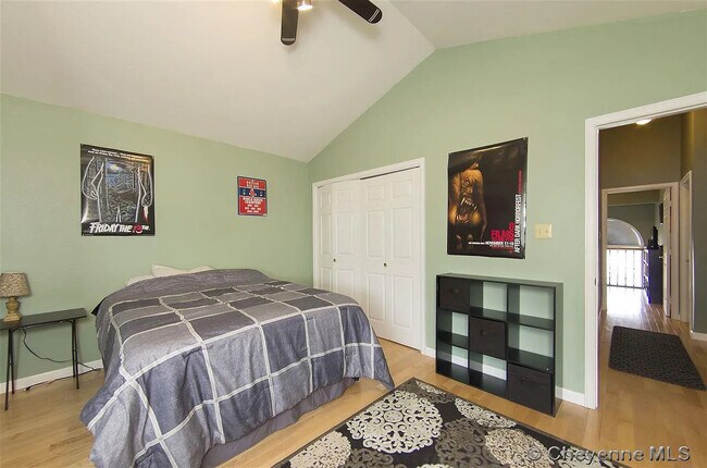 Building Photo - 5411 Sunset Dr