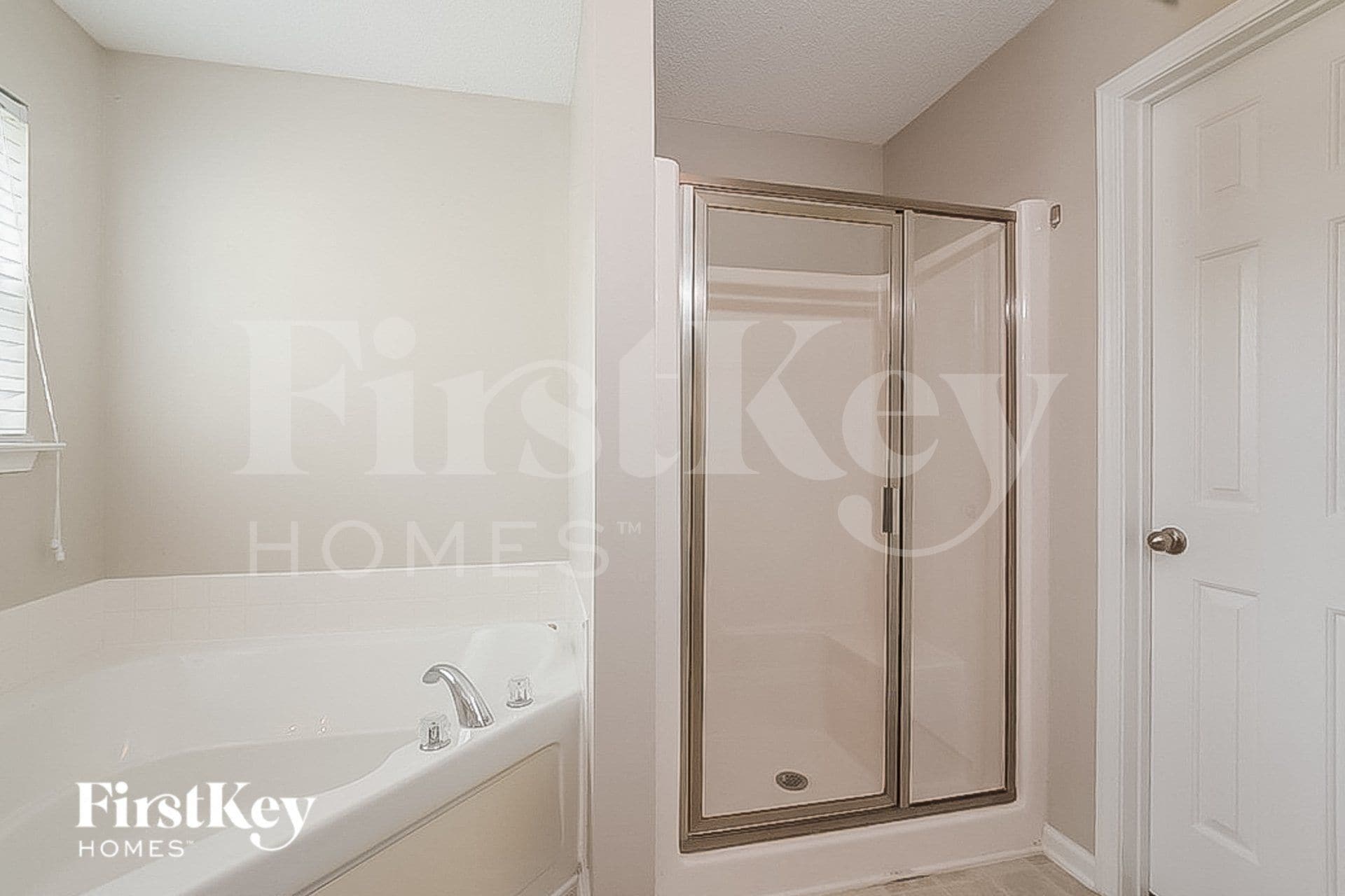 Building Photo - 4608 Mallard Creek Dr