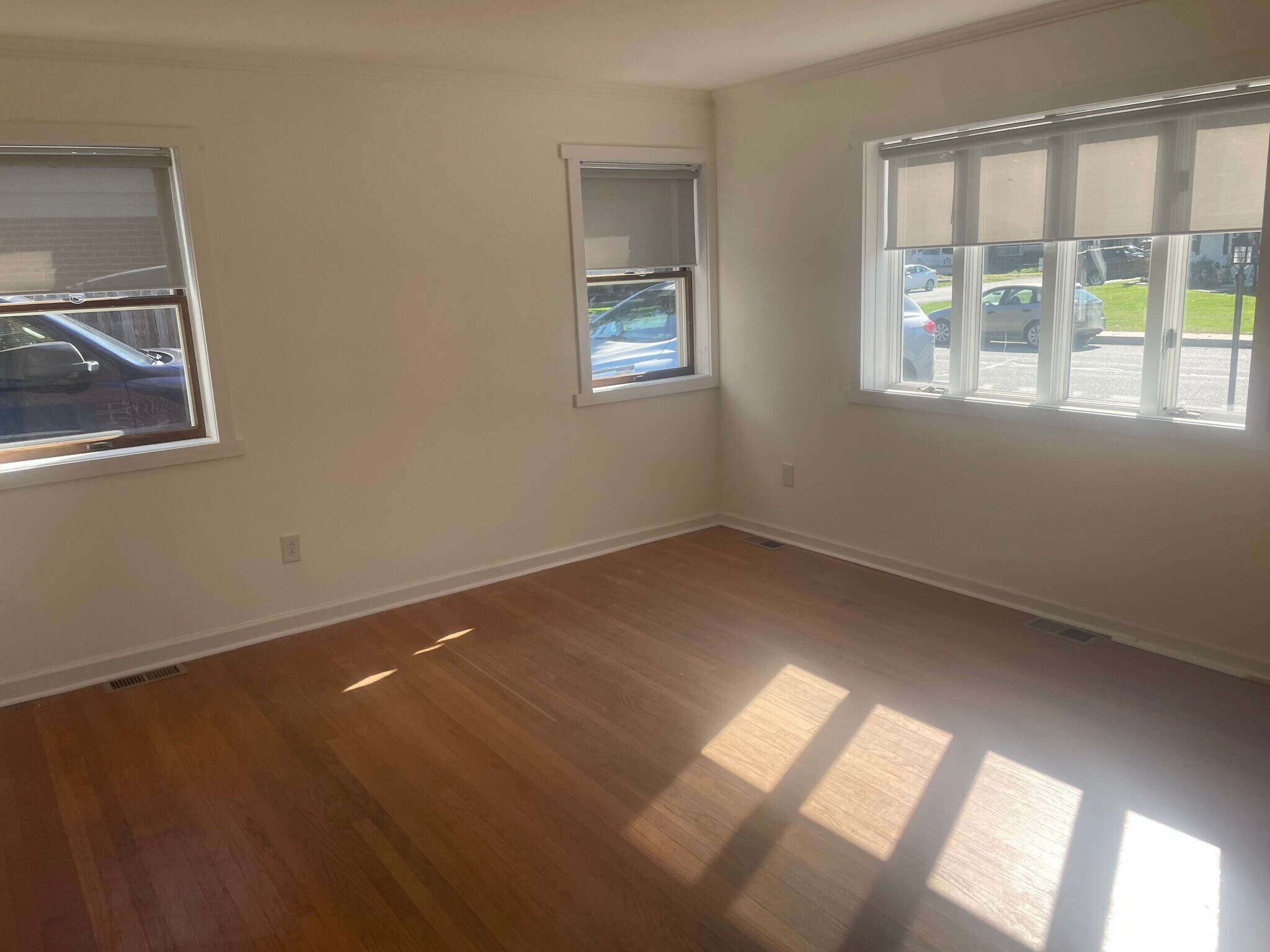 Building Photo - 108 Essex St