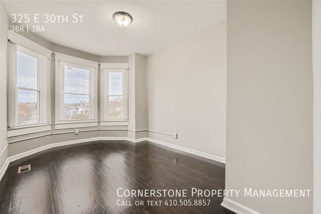 Building Photo - 325 E 30th St