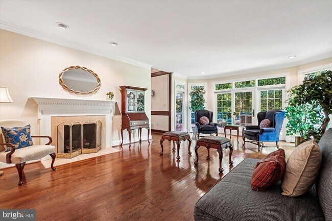 Building Photo - 9454 Newbridge Dr