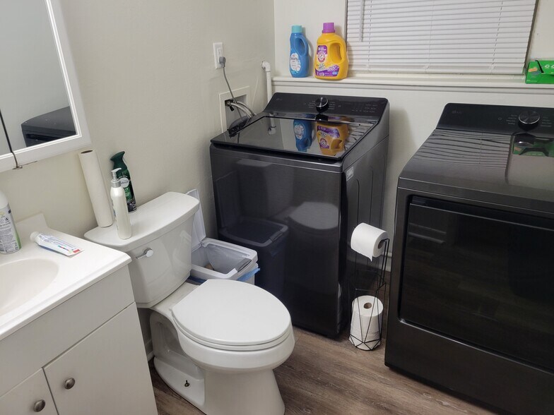 Laundry room/ bathroom - 2613 34th Ave