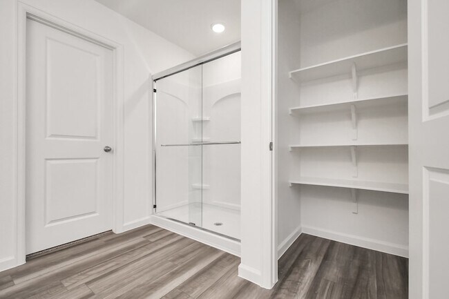 Building Photo - 5902 Bright Keel Dr