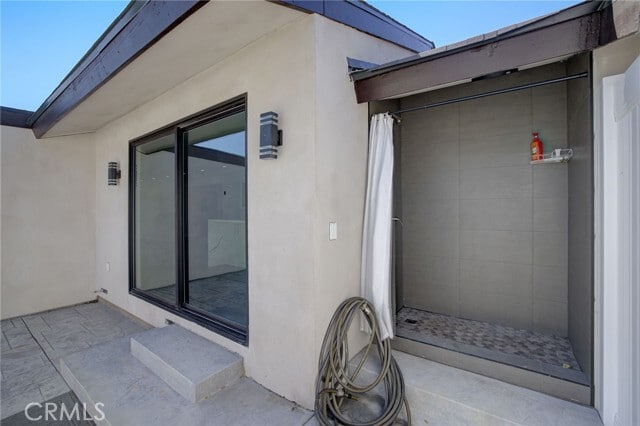 Building Photo - 10920 Garden Grove Ave