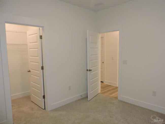 Building Photo - 6590 Paso Fino Dr