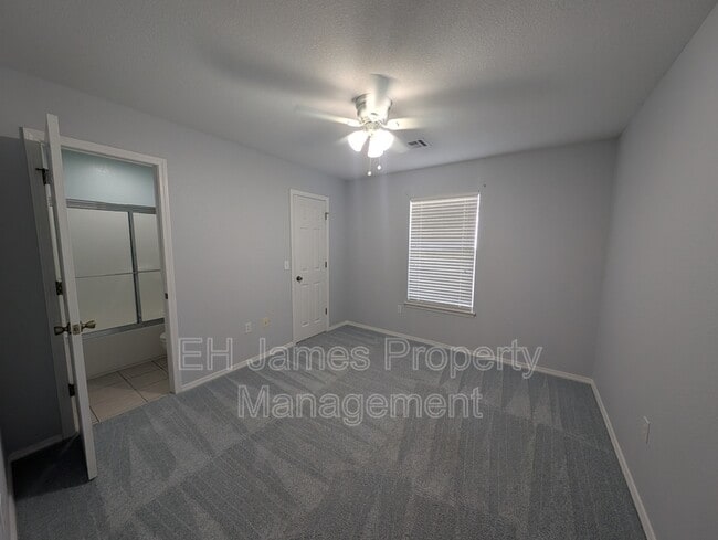 Building Photo - 6945 E 46th Pl