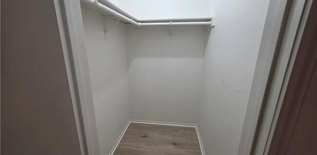 Building Photo - 1300 Tuffit Ln