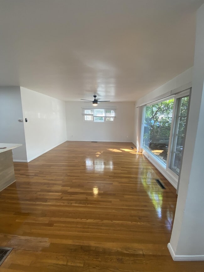 Building Photo - 4955 63rd St