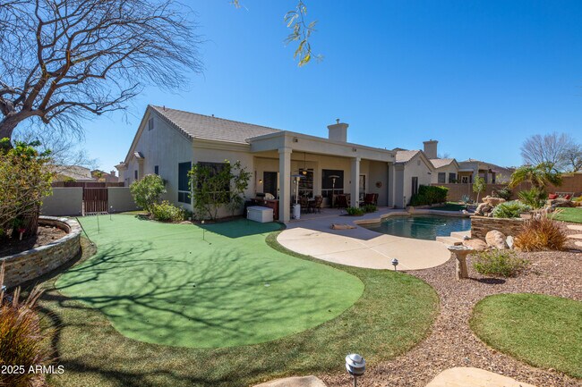 Building Photo - 12706 E Desert Cove Ave