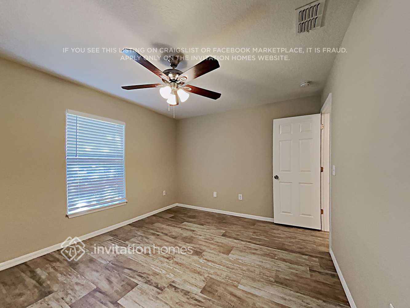 Building Photo - 4716 Four Lakes Dr