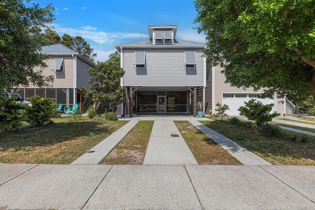 Primary Photo - Surf City Home for Rent!