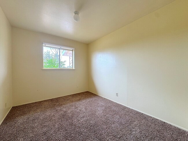 Building Photo - Northeast El Paso 3bed/2Bath