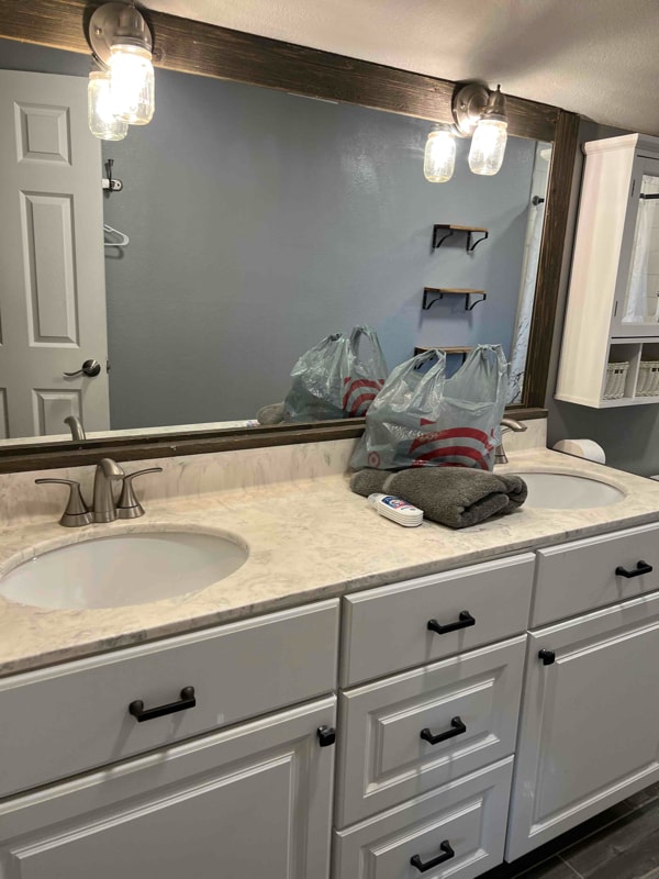 Building Photo - 606 E B St