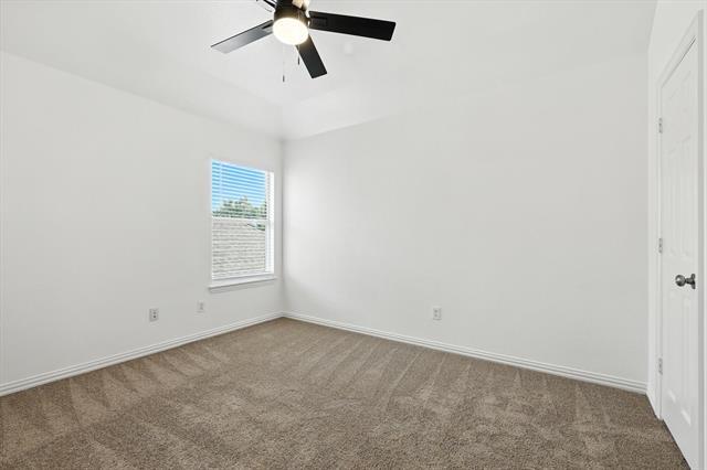 Building Photo - 712 Cresthaven Rd